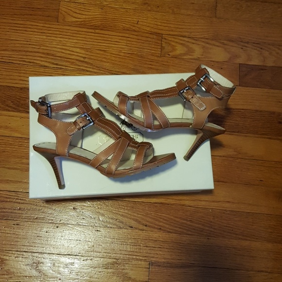 COACH SANDALS - Picture 2 of 6